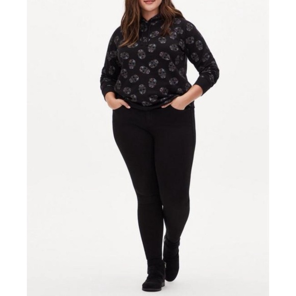 🆕☠️ Black Sugar Skulls Fleece Hoodie Top Sweatshirt 1 1X 14 16 NWT Torrid New! - Picture 2 of 6